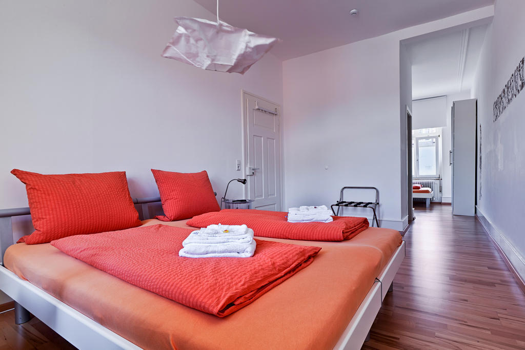 Pensionsieben Das Andere Hotel Lörrach Habitación foto